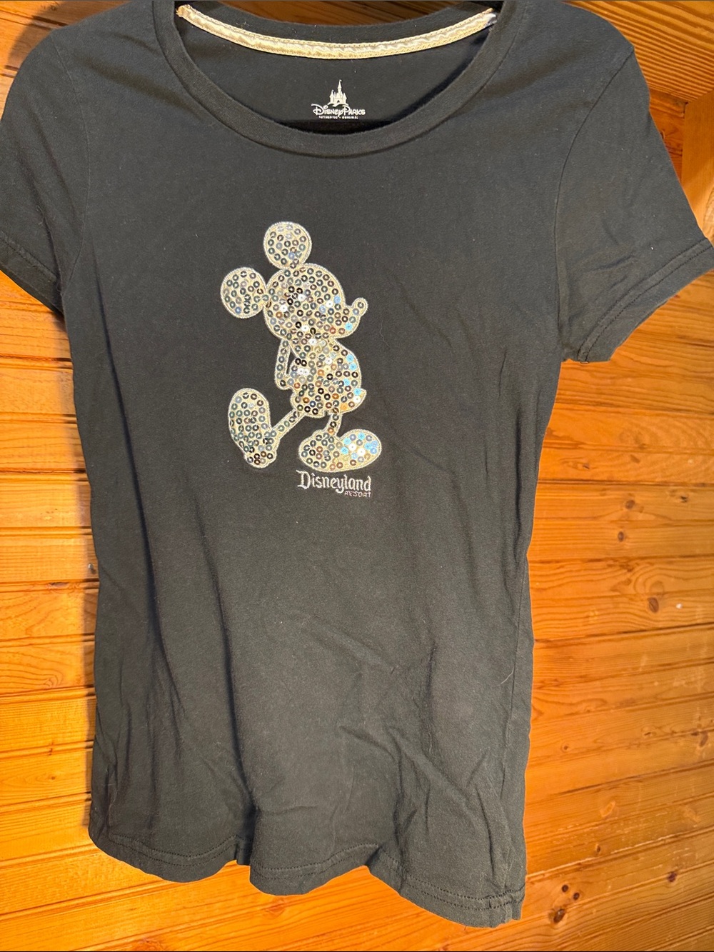 Disneyland Black Short Sleeve Tee with Iridescent Sequin Mickey Disney parks